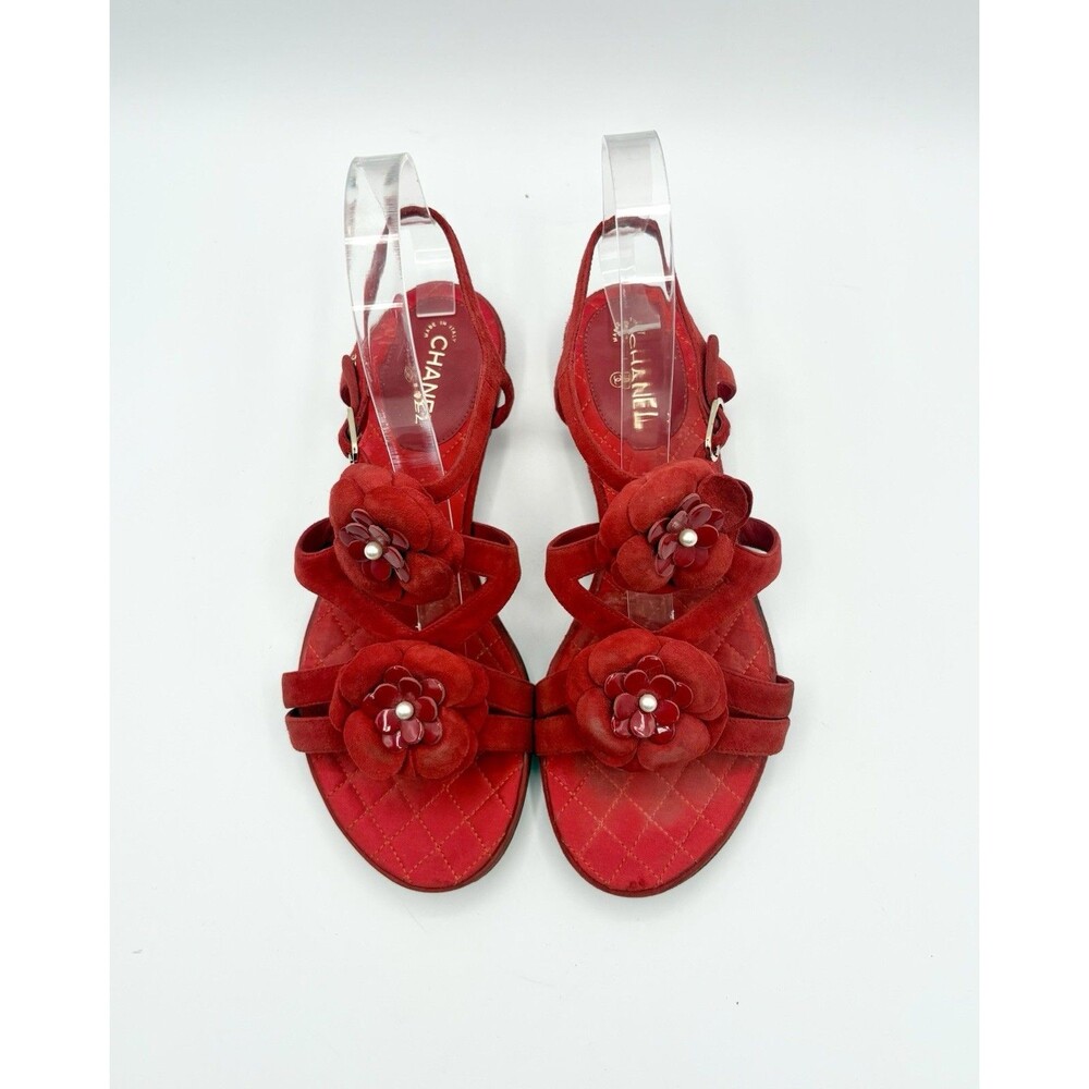 Chanel Red Suede Sandals w/ Camelia Flower Accents Pearls T Strap Size EU 37 - Picture 2 of 13